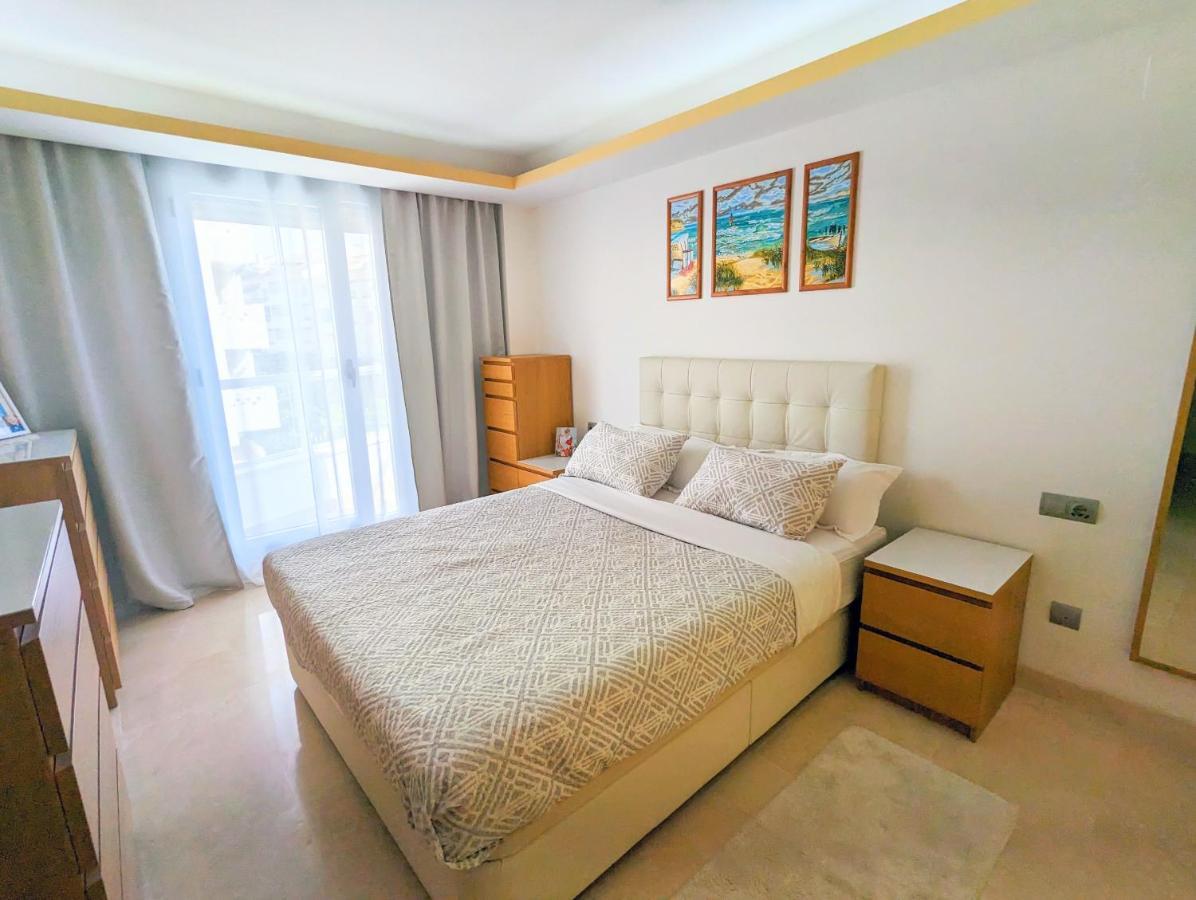 Apartments 4814 З Bedrooms San Pedro Marbella Bagian luar foto